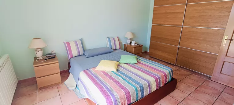 Casa en excelentes condiciones en zona tranquila y bien comunicada en Llagostera.