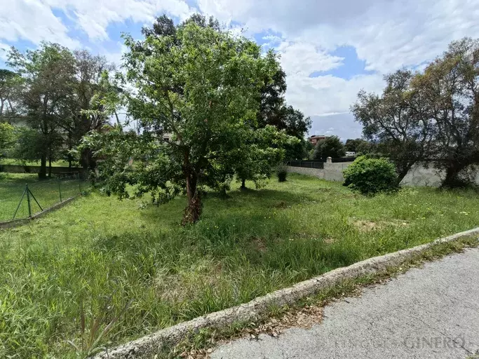 Terrain à vendre dans l'Urb. Mas Altaba à Maçanet de la Selva.