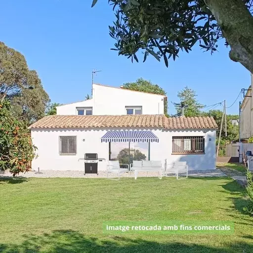 Maison à vendre à 2 km de la plage de Castell