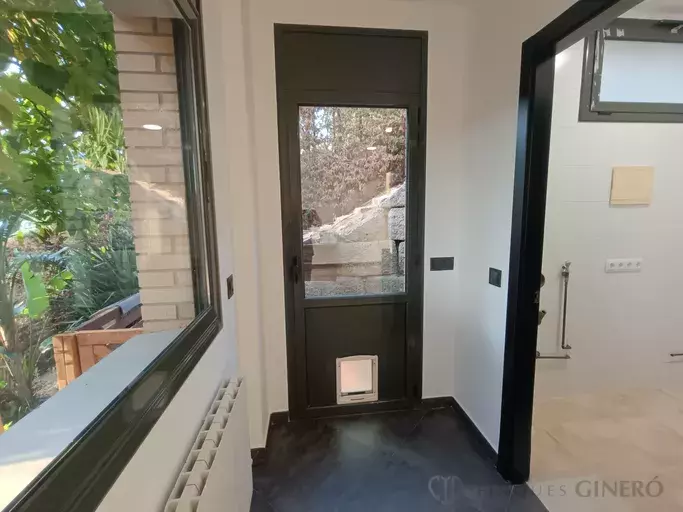 Casa unifamiliar con piscina en venta en la Urb. Sant Quirze - Calella.