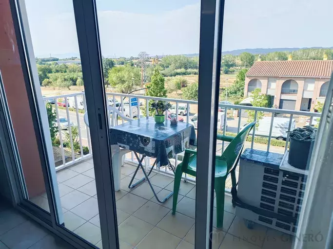 Appartement à vendre à Llagostera prêt à emménager.