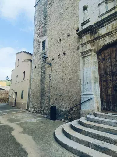 MAISON en EXCLUSIVITÉ dans le noyau ancien de Regencós.